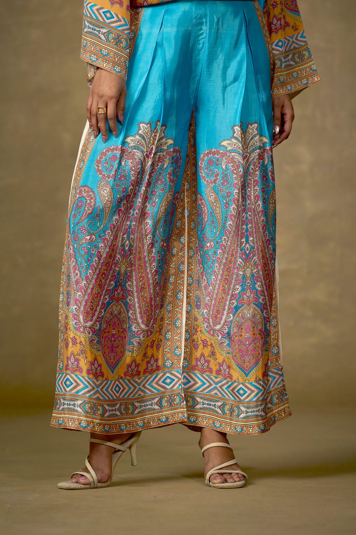 Turquoise paisley viscose palazzo pants - print and hem detail