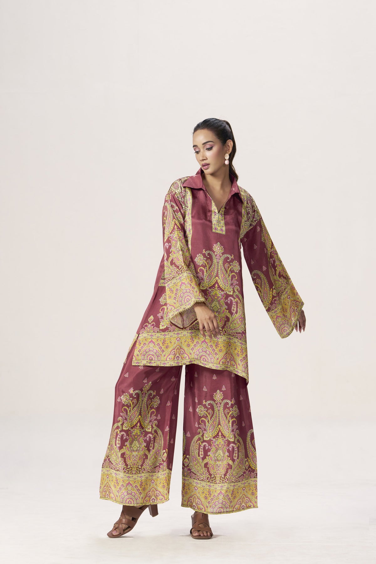Dusty rose paisley tunic and palazzo set - back view