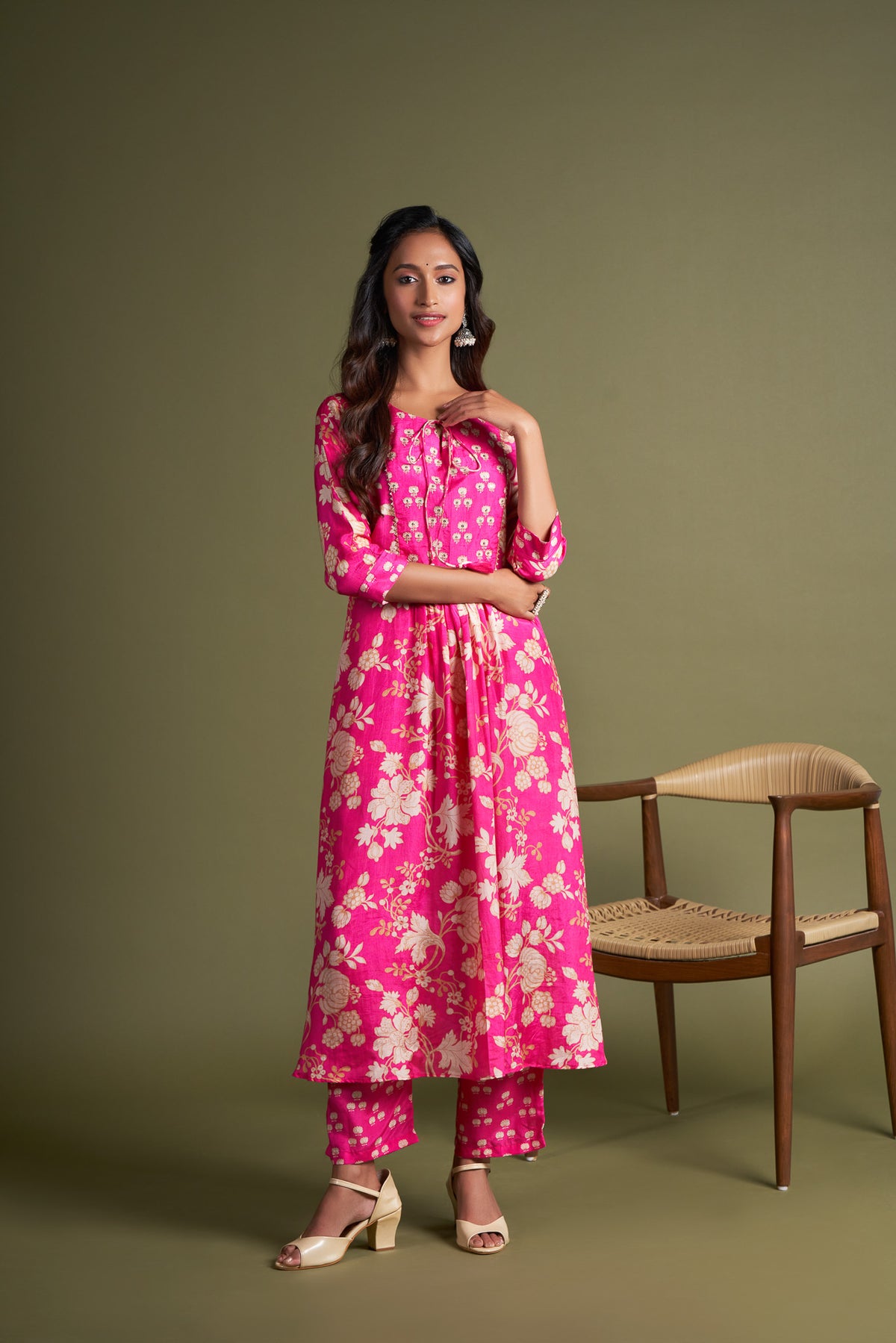 Pink A-Line Kurta Set in Viscose Muslin