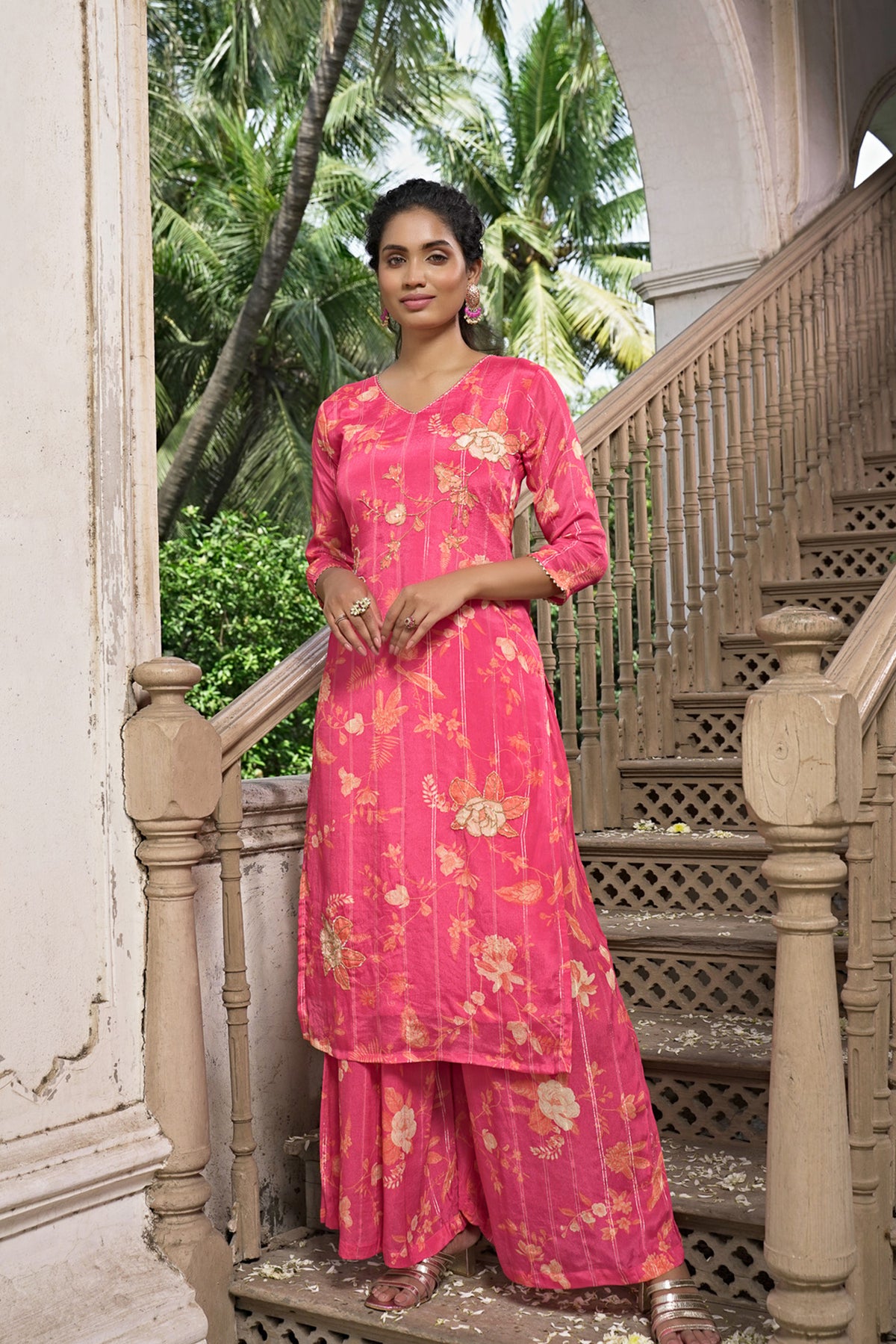 Pink Lurex (golden lines) Kurta Set with Handwork